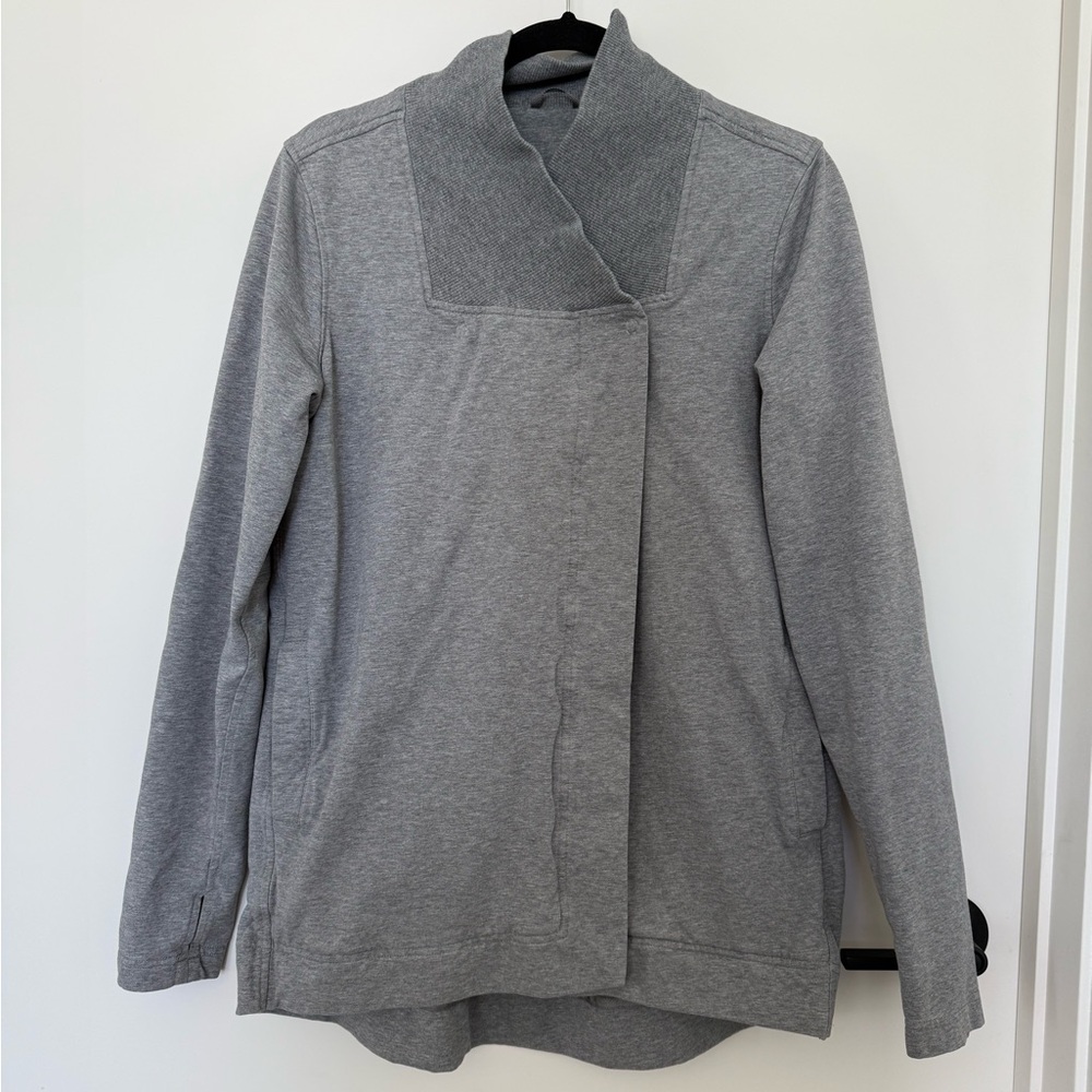 Lululemon Grey Jacket Size 8